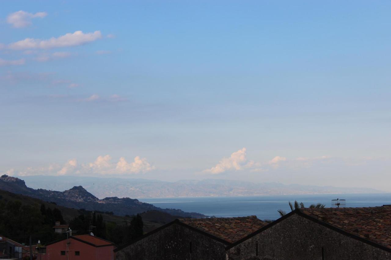 Вілла Taormina Etna Sea П'єдімонте-Етнео Екстер'єр фото